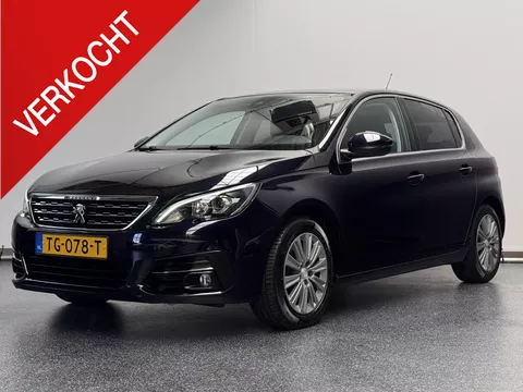Peugeot 308 1.2 PureTech Allure Panorama | Apple Carplay | Dealer onderhouden Peugeot 308 1.2 PureTech Allure Panorama | Apple Carplay | Dealer onderhouden