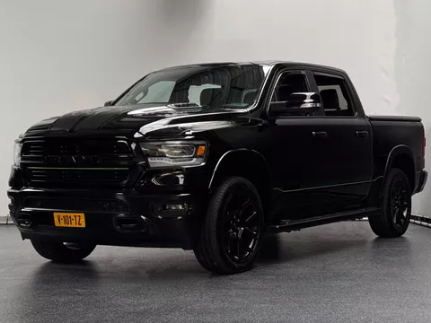 Dodge Ram 1500 5.7 V8 Crew Cab Laramie | Panorama | Luchtvering | Leer | Carplay